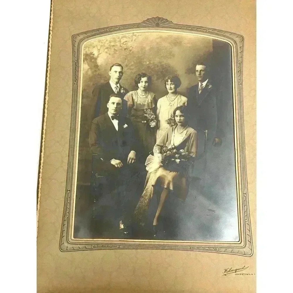 Antique Cabinet Card Family Group Photograph Holmquist Jamestown NY‎ 13"x10"